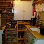 Cabin 3 kitchen